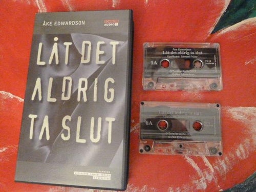 KASSETTBAND, LÅT DET ALDRIG TA SLUT, KASSETT, ÅKE EDWARDSON, KASSETTBOK