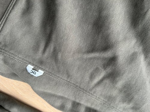 On Running grön sweatshirt