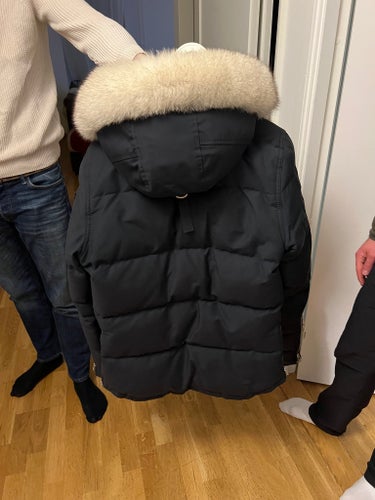 Moose Knuckles svart vinterjacka