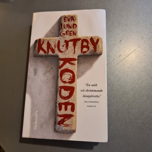 Knutbykoden av Eva Lundgren