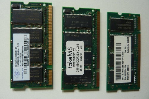 RAM-moduler 3x256MB DDR333 CL2.5