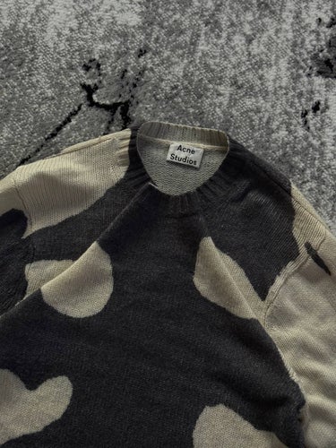 Acne Studios svart, beige tröja, storlek S