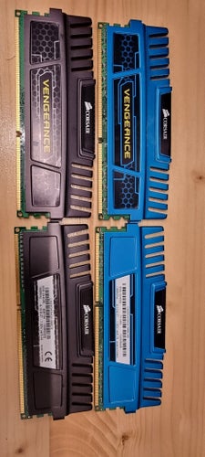 Corsair Vengeance DDR3 RAM 16GB (4x4GB) 1600MHz