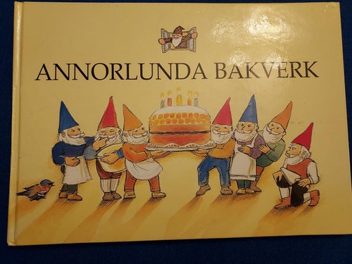 bok Tomtar med ANNORLUNDA BAKVERK !
