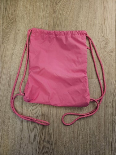 Nike Rosa gympapåse.