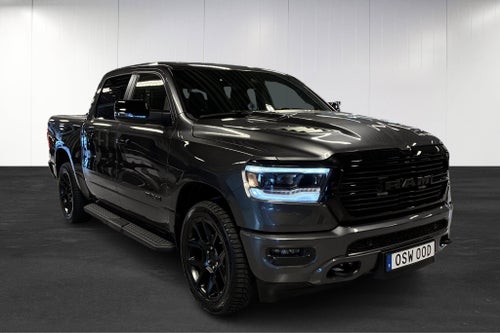 RAM 1500 Crew Cab 5.7 V8 HEMI 4X4 | Laramie | Drag | Helläder | Backkamera |