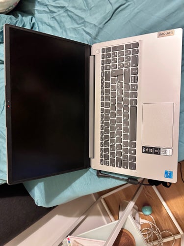 Lenovo IdeaPad 1 15IAU7 i3-1215U 8GB RAM