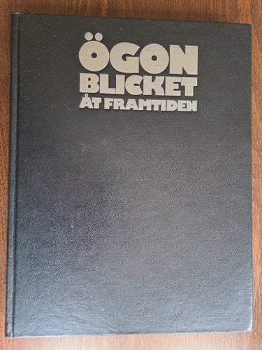 Bok - Ögonblicket åt framtiden - Pressfotografernas bästa 1930-1980