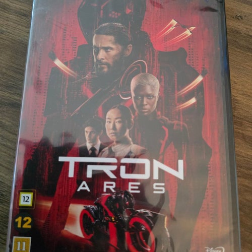 TRON ARES (SVENSK TEXT) (INPLASTAD)