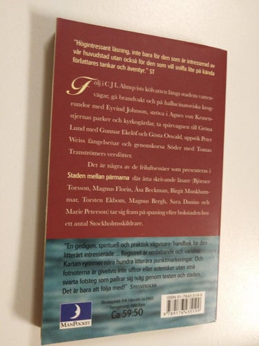 Staden mellan pärmarna - Magnus Bergh. bok pocket. Very Fine