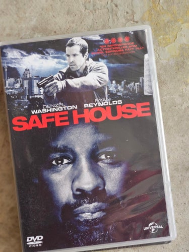 Safe House (DVD)