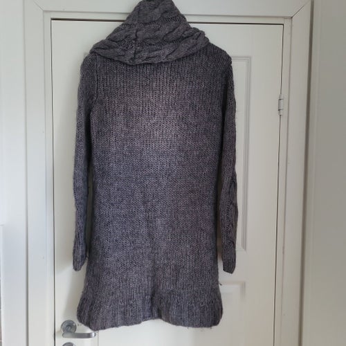 H&M grå tröja/kläning, storlek M