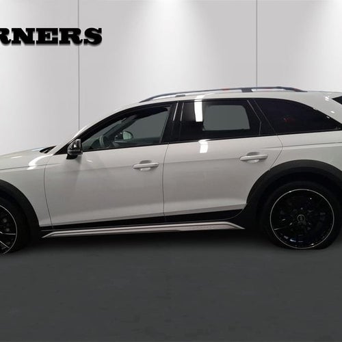 Audi A4 allroad quattro 40 TDI 204 HK / Black Edition / 19" / Matrix