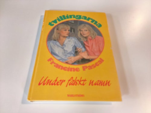 Tvillingarna: Under falskt namn av Francine Pascal, 1989