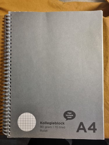 A4 kolligie block rutat