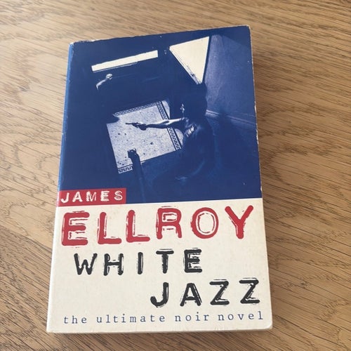 Signerad- White Jazz av James Ellroy