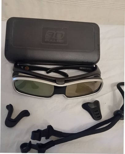 Panasonic 3D Full HD-glasögon TY-EW3D10 med fodral