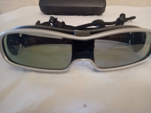 Panasonic 3D Full HD-glasögon TY-EW3D10 med fodral