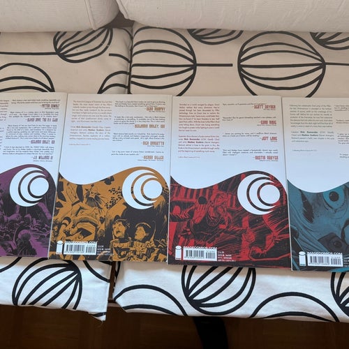 Black Science Volym 1-4 av Rick Remender