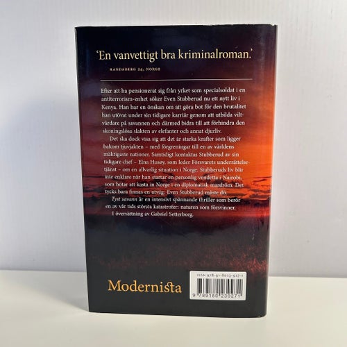 Tyst Savann - Even Stubberud (2) - Sigbjørn Mostue - 2022 - Inbunden