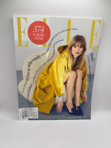 ELLE Danmark – April 2021 – Vårmode & skönhet