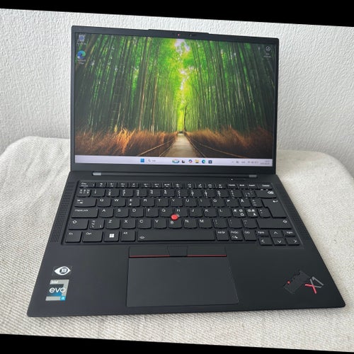 Lenovo ThinkPad X1 Carbon Gen 10 Intel Core i5-1240P -16GB -256GB SSD+Garanti