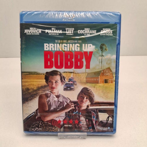 Bringing up Bobby - Milla Jovovich - Blu-ray film, Svensk text, Inplastad