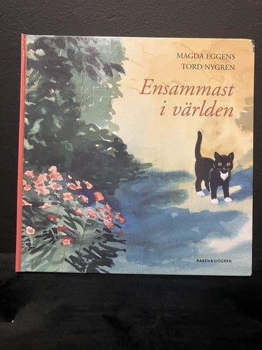 Bok - Ensammast i världen av Magda Eggend & Tord Nygren