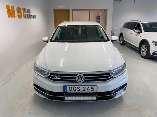 Volkswagen Passat Sportscombi 2.0 TDI R-line 4M Drag M-värme Nybes