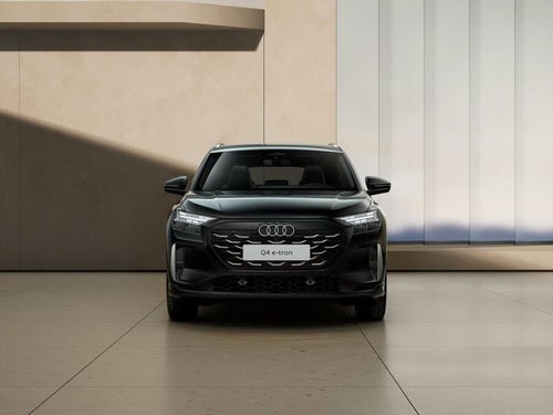 Audi Q4 e-tron quattro SUV S line 220 kW