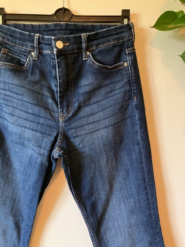 H&M blåa utsvängda jeans, storlek 38 flares flare bootcut