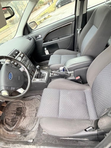 Ford Mondeo Kombi 2.5 V6