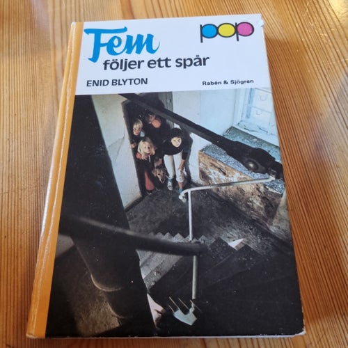 Nostalgi! Fem följer ett spår av Enid Blyton från 1973