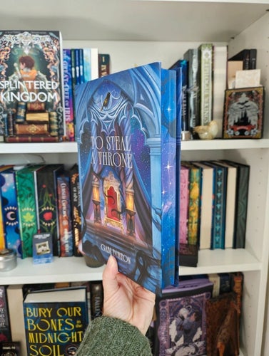[Signed] To Steal a Throne av Gabi Burton, Owlcrate SE, ( FairyLoot )