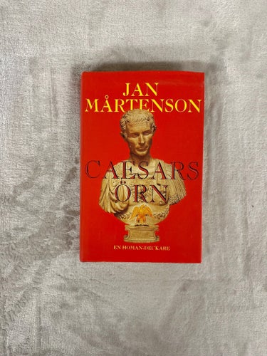 Jan Mårtenson – Caesars örn | Inbunden | Homan-deckare