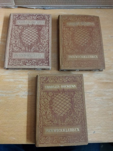 Pickwickklubben 1-3 av Charles Dickens. Bok. Very Fine plus