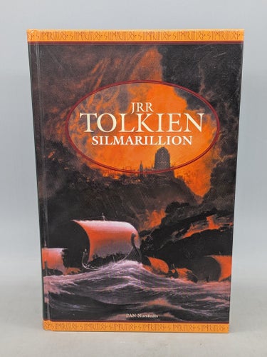 Silmarillion av J.R.R. Tolkien
