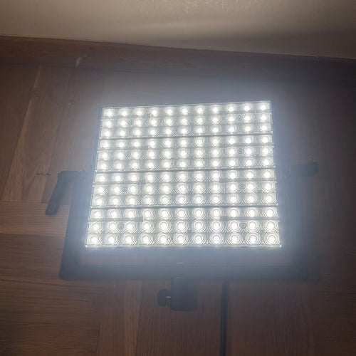 Akurat S4 Professionell LED-panel – Starkt ljus till foto & video