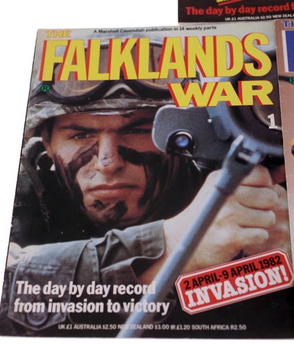 The Falklands War magazine-Issues 1, 2 and 5-English language war magazines-455g