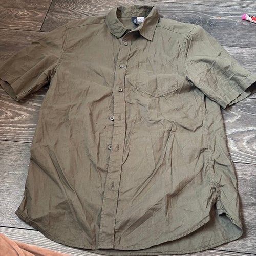 H&M khaki skjorta storlek XS