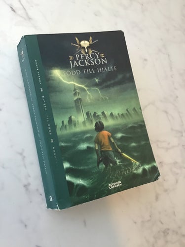 Percy Jackson: Född till hjälte av Rick Riordan, 2005