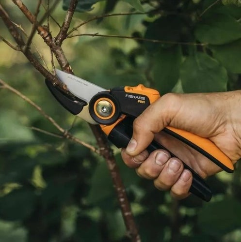Fiskars Sekatör X-serie P941 L - Med sidoskär.