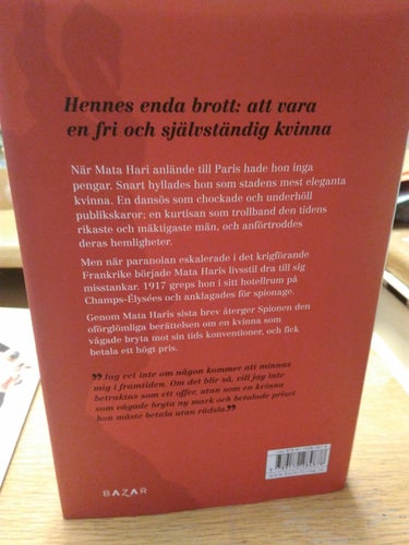Spionen av Paulo Coelho. bok, inbunden. Very Fine plus