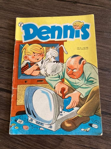 Dennis nr 22