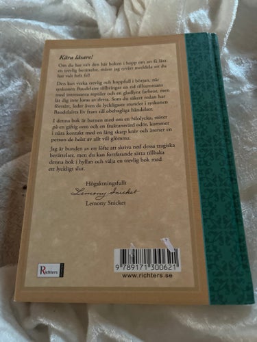 Syskonen Baudelaires olycksaliga liv: Reptilrummet av Lemony Snicket, 2002