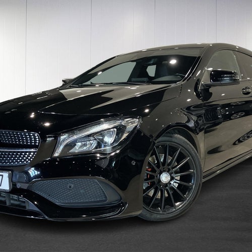 Mercedes-Benz CLA 220 d 4MATIC Shooting Brake 220d SB AMG Panorama Drag Värmare