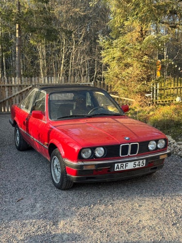 BMW e30 320i baur cab