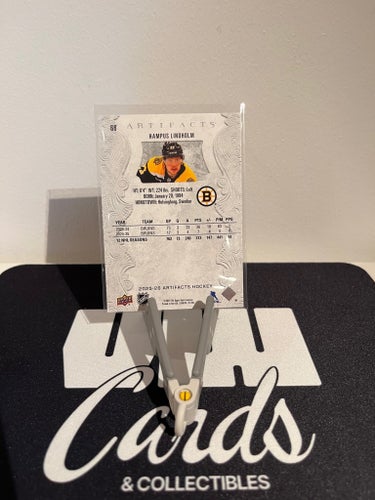 Hampus Lindholm Boston Bruins Upper Deck Artifacts Hockeykort