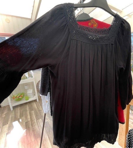 Flash Woman svart tunika, storlek S