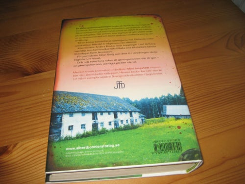 Det fjärde offret av Mari Jungstedt, 2006 / Inbunden